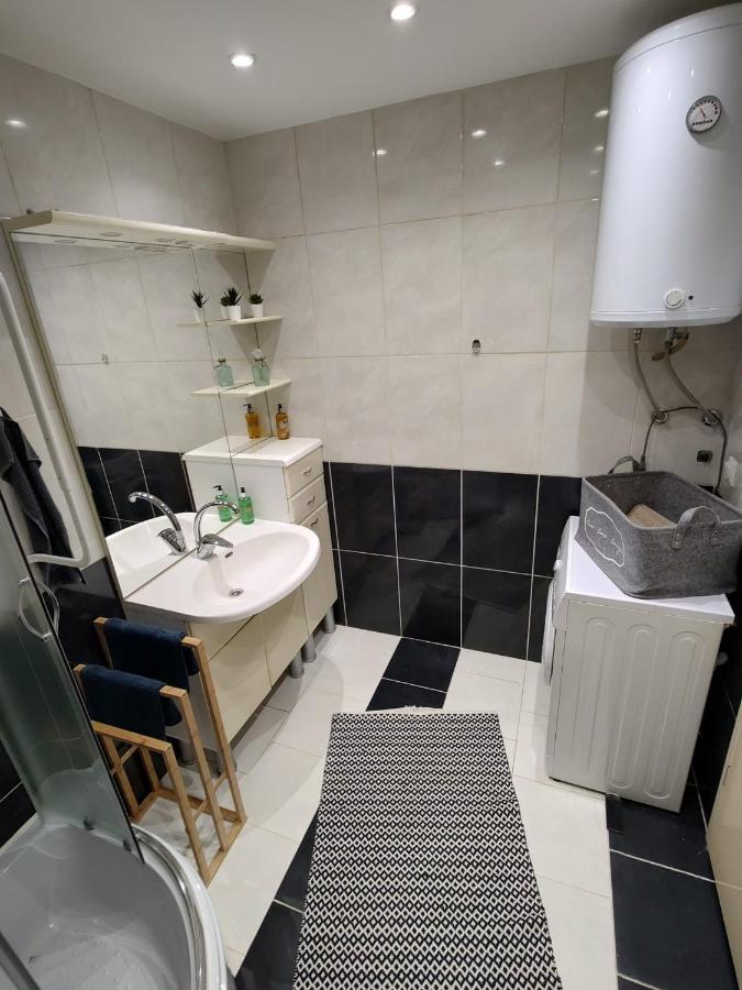 Studio Apartman Karler Karlovac Εξωτερικό φωτογραφία